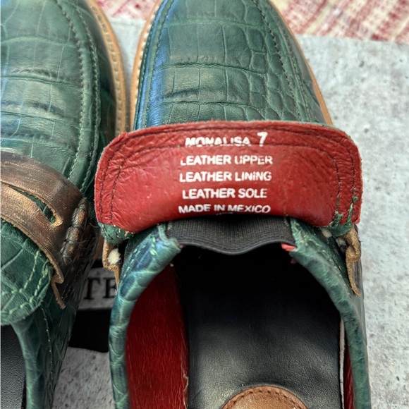 Freebird by Steven Green Croc Mona Lisa Size 7 Mules - Picture 8 of 8